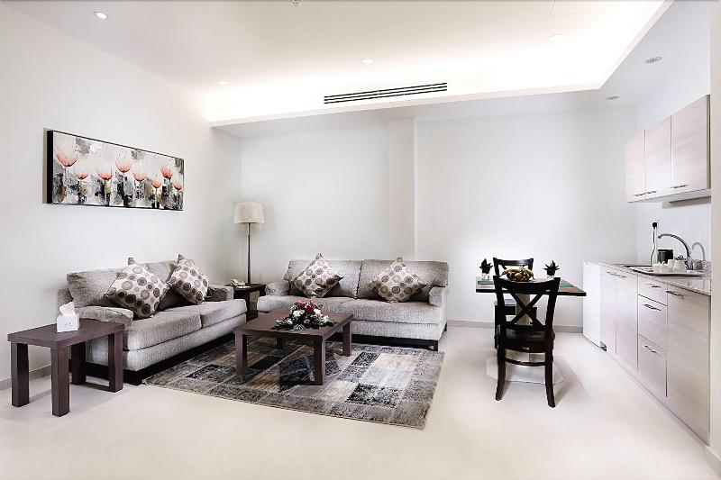 Grand Lily Hotel Suites - Oda