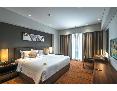 Oakwood Hotel Residence Surabaya oda fotoğrafı