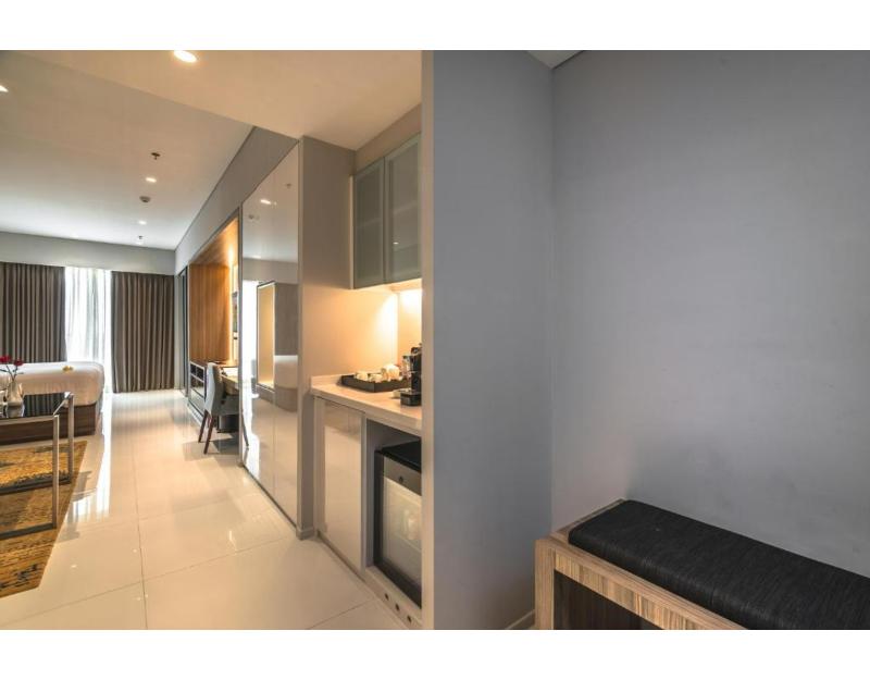 Oakwood Hotel Residence Surabaya - Oda