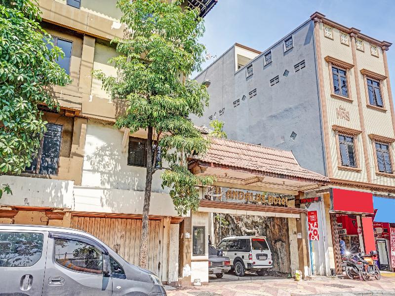 OYO 90380 Andalus Hotel Syariah - Genel
