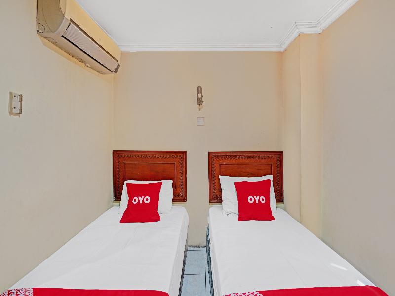 OYO 90380 Andalus Hotel Syariah - Oda
