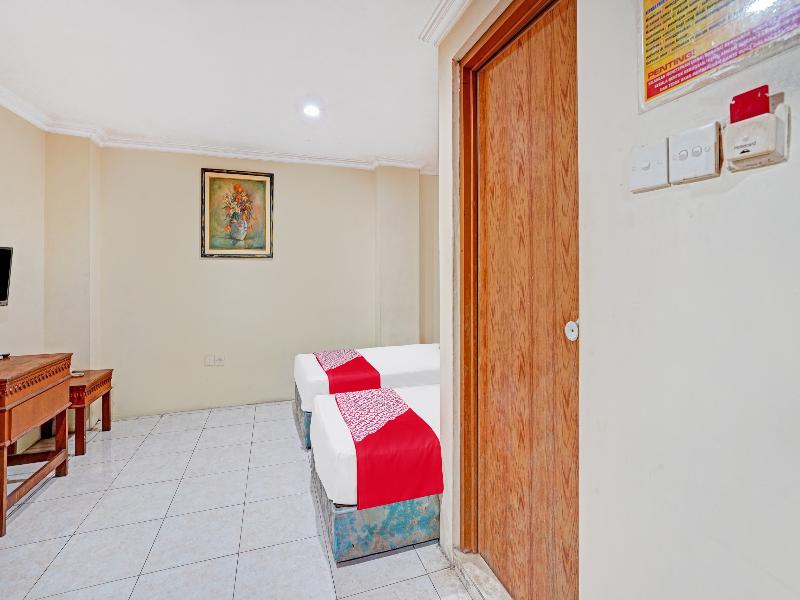 OYO 90380 Andalus Hotel Syariah - Oda