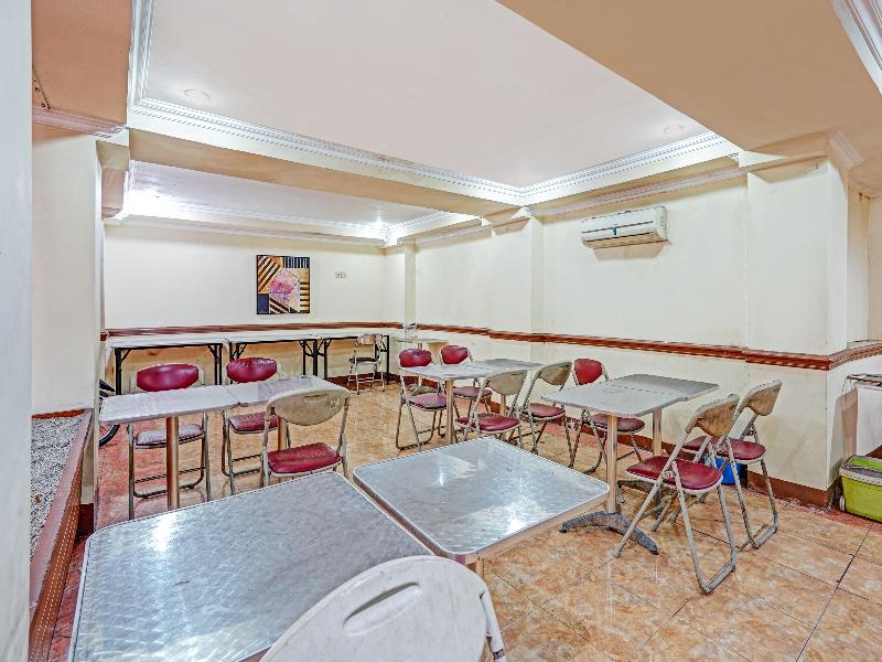 OYO 90380 Andalus Hotel Syariah - Restoran