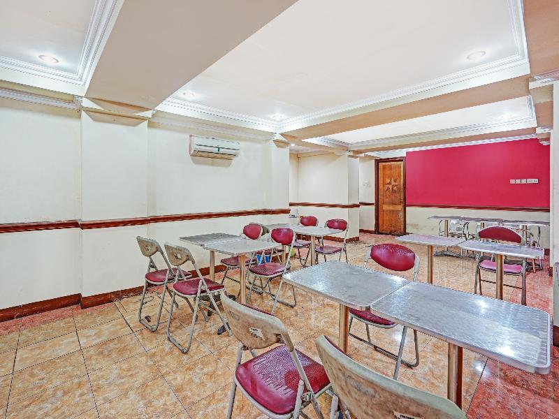 OYO 90380 Andalus Hotel Syariah - Restoran