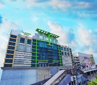 Palm Park Hotel Surabaya fotoÄŸrafÄ±