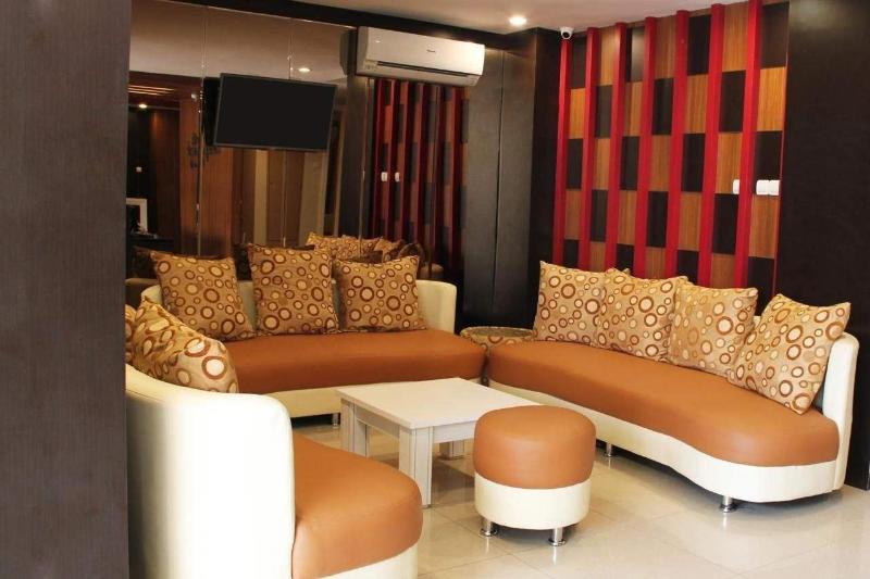 Luxpoint Hotel Surabaya - Genel