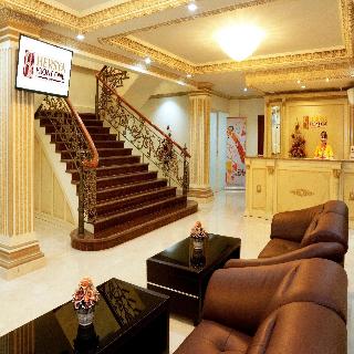Hersya Front One Inn Surabaya fotoÄŸrafÄ±