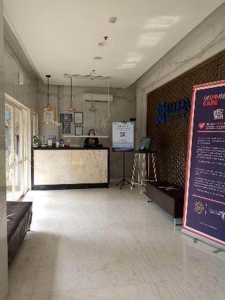 Batiqa Hotel Darmo Surabaya fotoÄŸrafÄ±