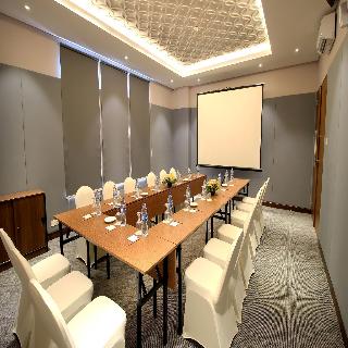 Batiqa Hotel Darmo Surabaya fotoÄŸrafÄ±
