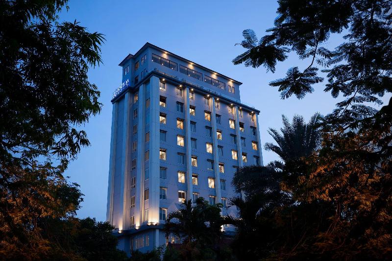 Batiqa Hotel Darmo Surabaya - Genel