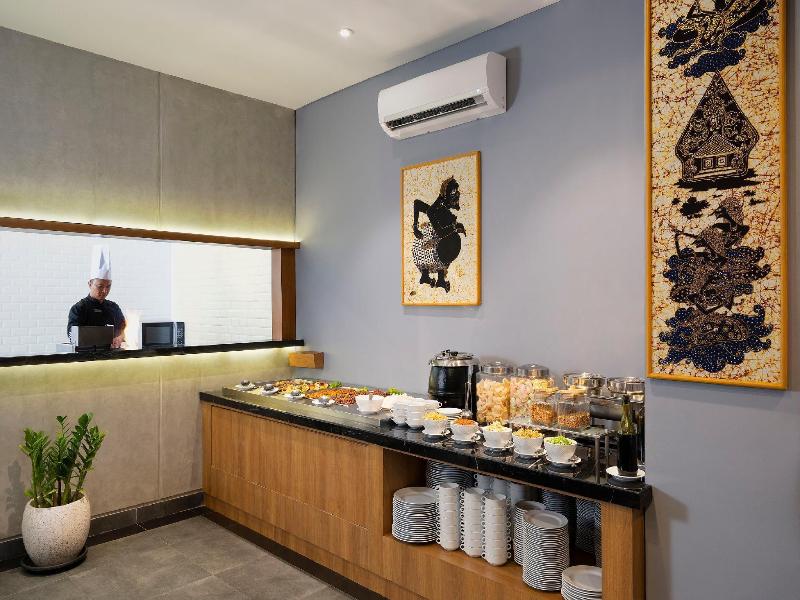 Batiqa Hotel Darmo Surabaya - Restoran