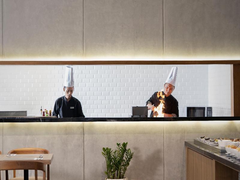 Batiqa Hotel Darmo Surabaya - Restoran