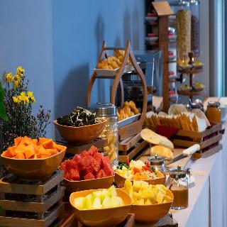 Batiqa Hotel Darmo Surabaya fotoÄŸrafÄ±