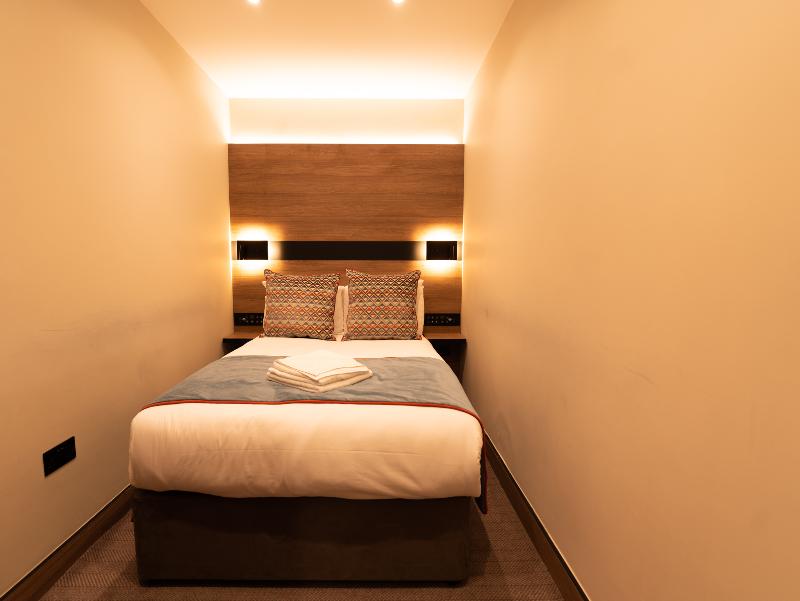 Merit Kensington Hotel - Oda