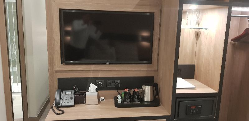 Merit Kensington Hotel - Oda