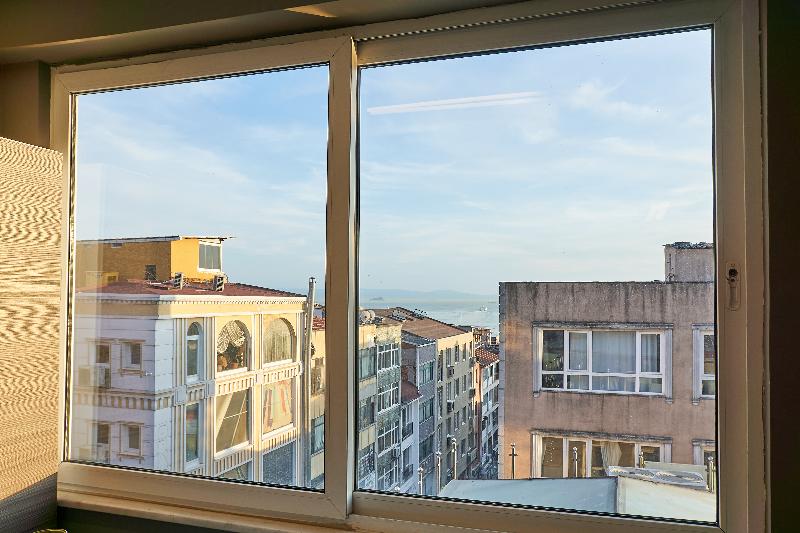 Renzo Hotel - Genel