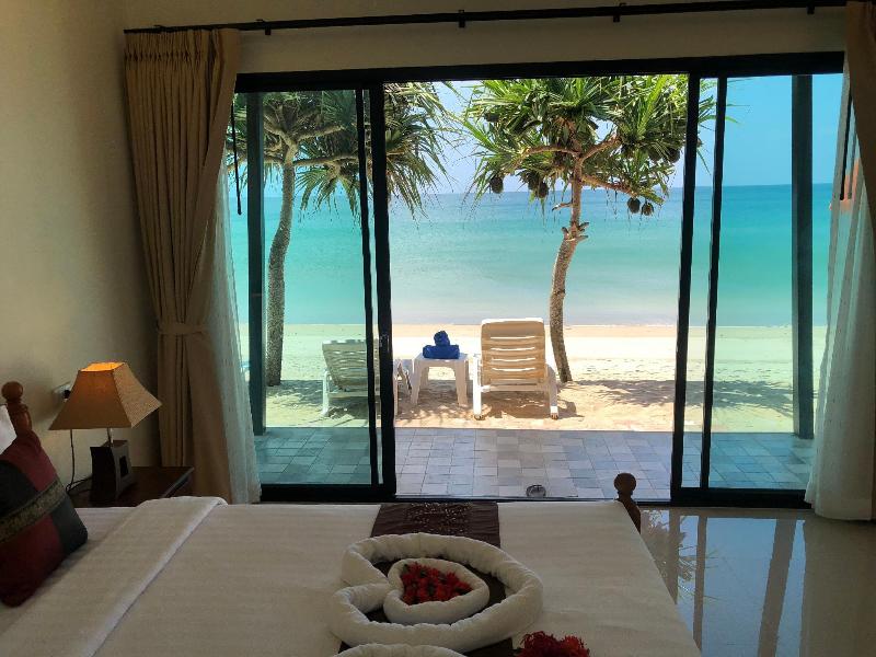 Lanta Seafront Resort - Genel