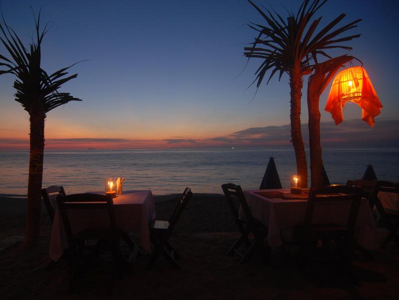 Lanta Seafront Resort - Plaj