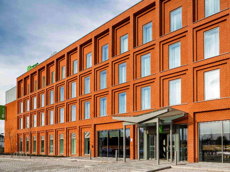 Ibis Styles London Heathrow East - Genel