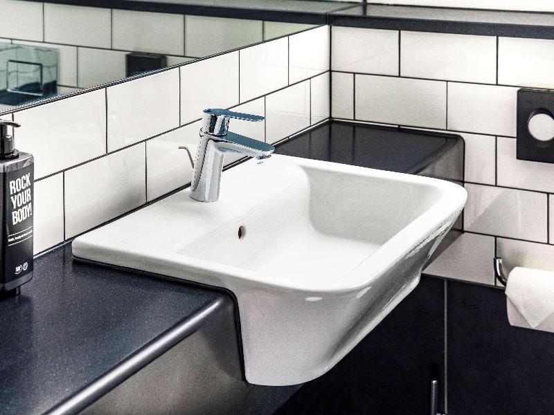 Ibis Wakefield East Castleford - Oda