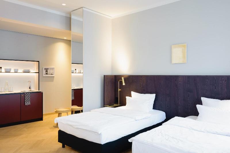Melter Hotel Apartments - Oda