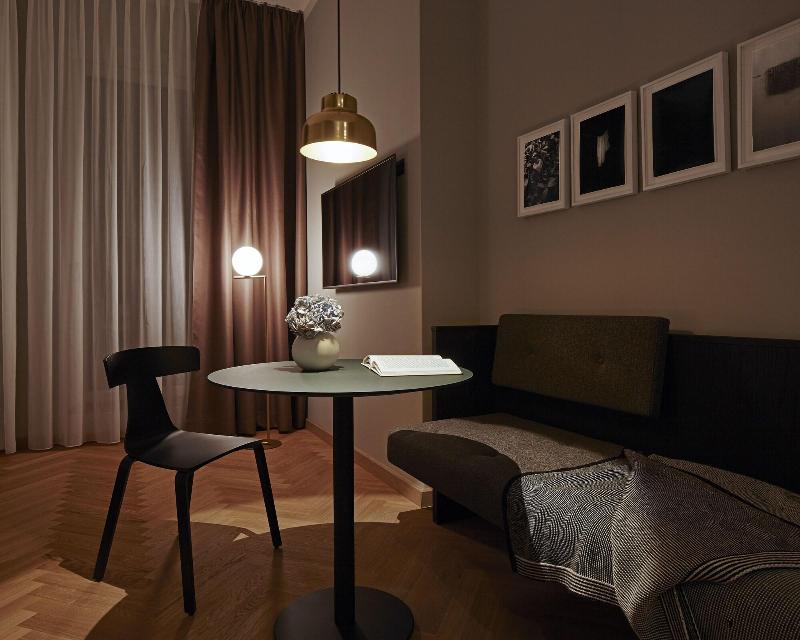 Melter Hotel Apartments - Oda