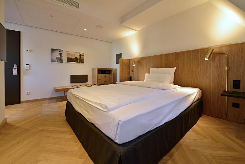 Melter Hotel Apartments - Oda