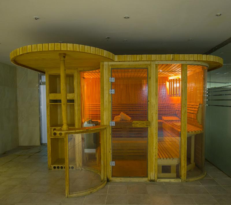 Rest Night Hotel Suites Al Hamra - Aktivite