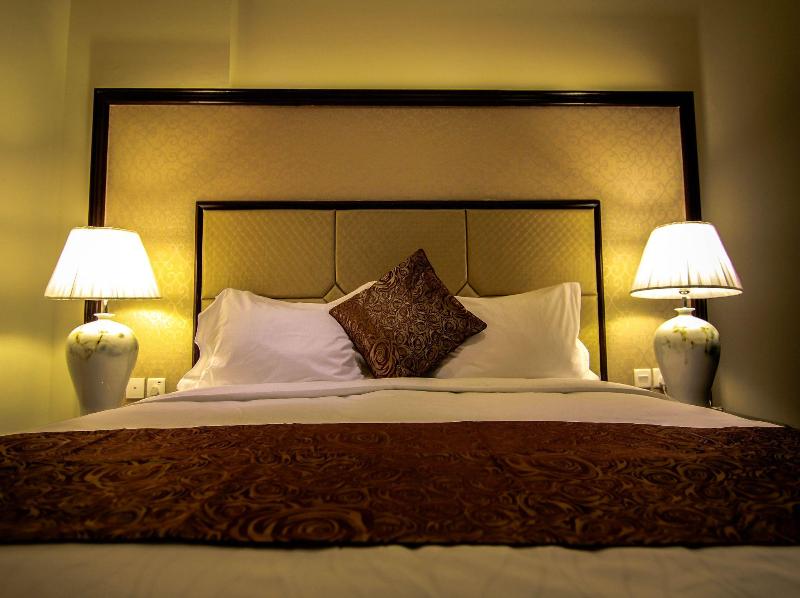 Rest Night Hotel Suites Al Hamra - Genel