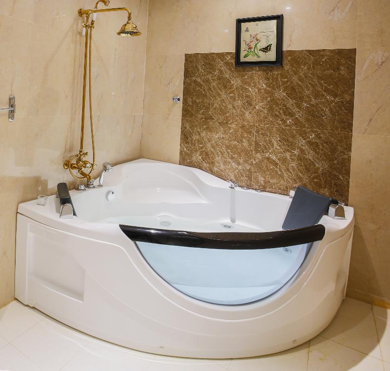 Rest Night Hotel Suites Al Hamra - Oda