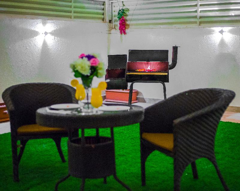 Rest Night Hotel Suites Al Hamra - Oda