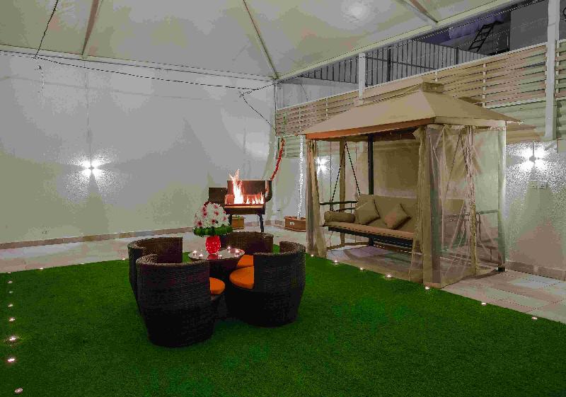 Rest Night Hotel Suites Al Hamra - Oda