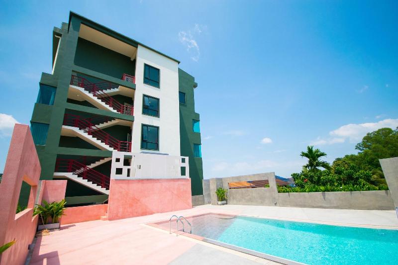 Comet Hotel Surat Thani - Havuz