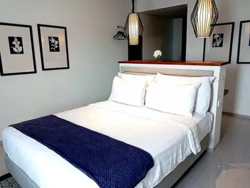 M Hotel Sorong - Oda