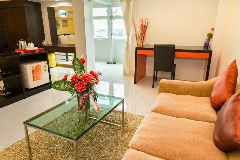 The One Hotel Surat - Oda