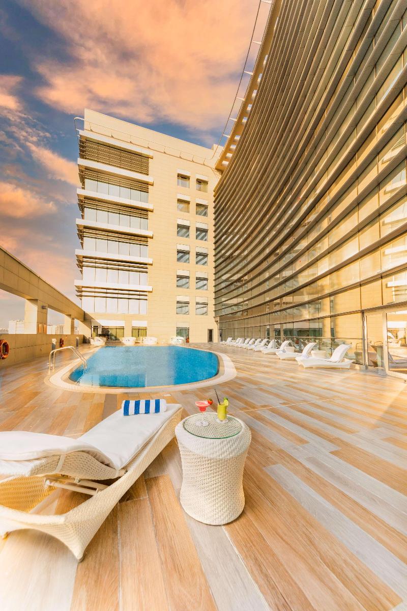 dusitD2 Salwa Doha - Havuz