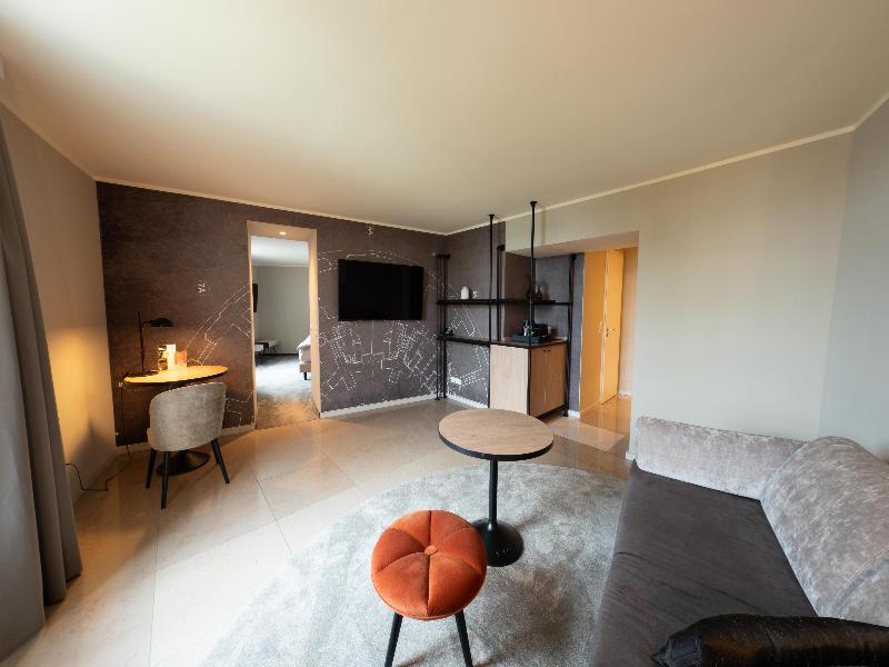 Hotel Wasserturm Cologne, Curio Collection - Oda