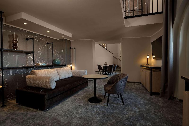 Hotel Wasserturm Cologne, Curio Collection - Oda