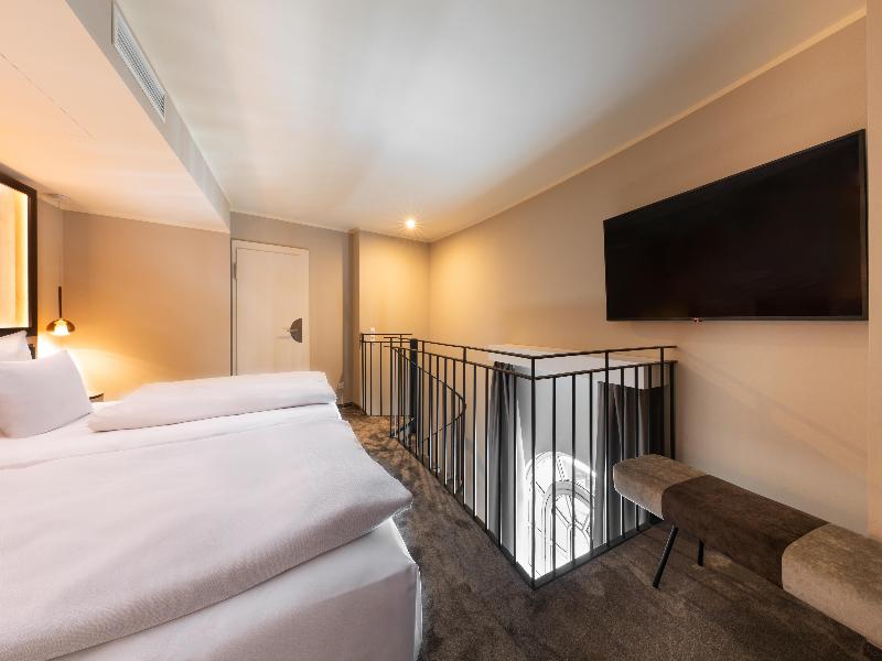 Hotel Wasserturm Cologne, Curio Collection - Oda