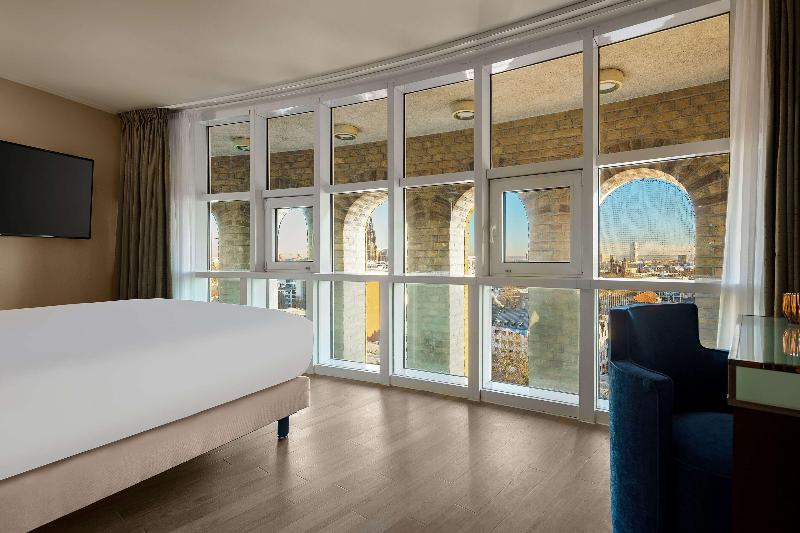 Hotel Wasserturm Cologne, Curio Collection - Oda