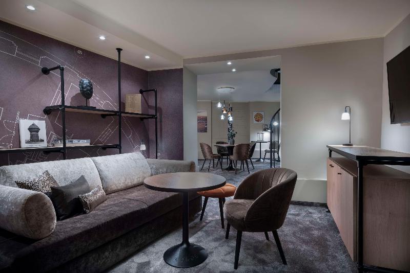 Hotel Wasserturm Cologne, Curio Collection - Oda