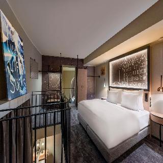 Hotel Wasserturm Cologne, Curio Collection fotoÄŸrafÄ±