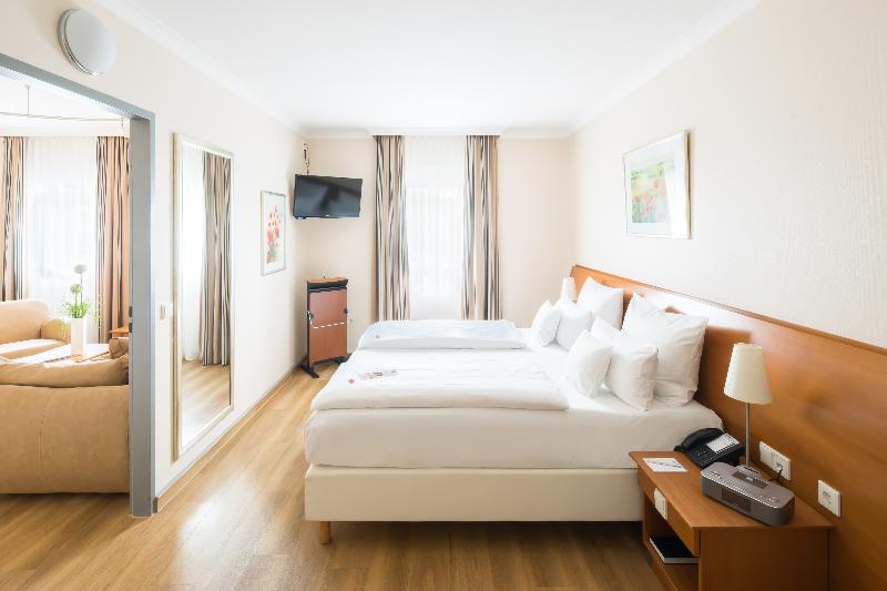 PhiLeRo Hotel Köln - Oda