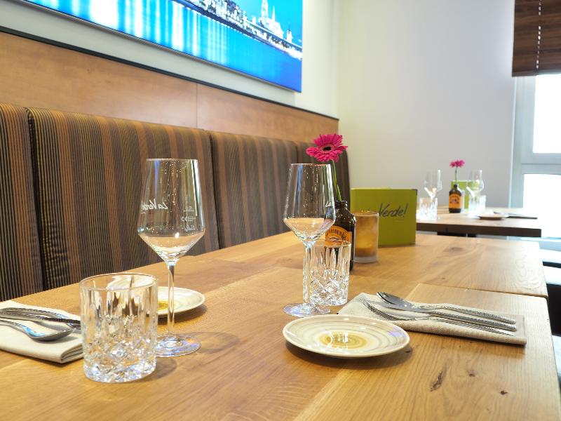 PhiLeRo Hotel Köln - Restoran