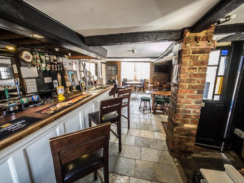 Longs Inn Hotel - Bar