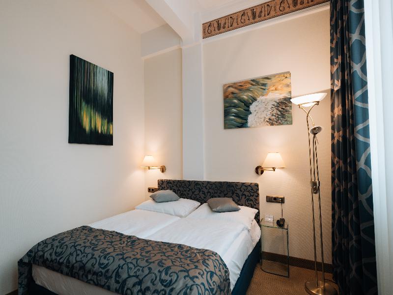 Hotel Viktoria - Oda
