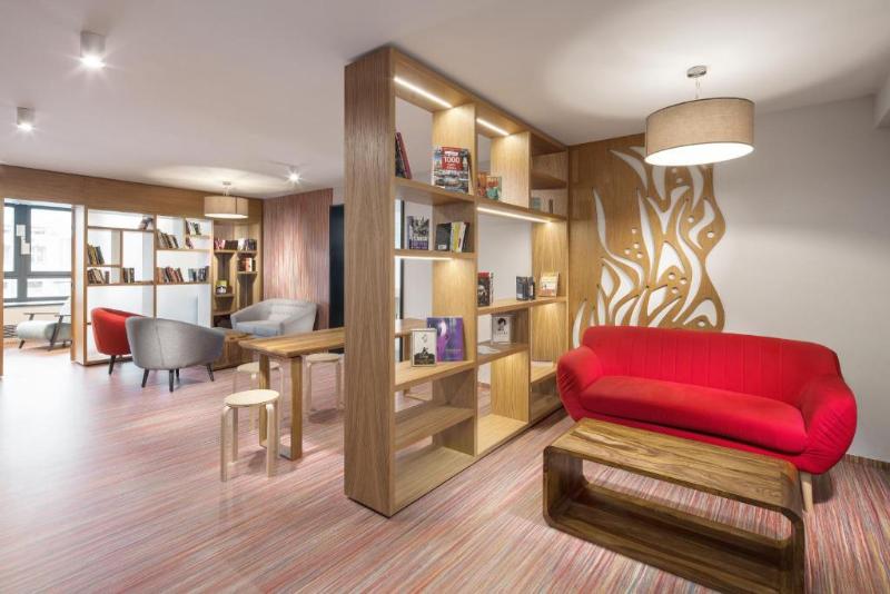 Comfort Hotel Prague City East - Lobi