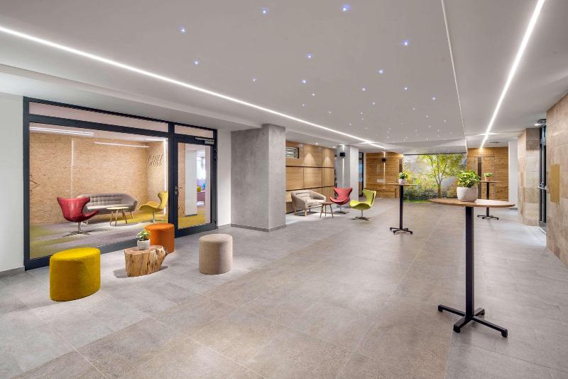 Comfort Hotel Prague City East - Lobi