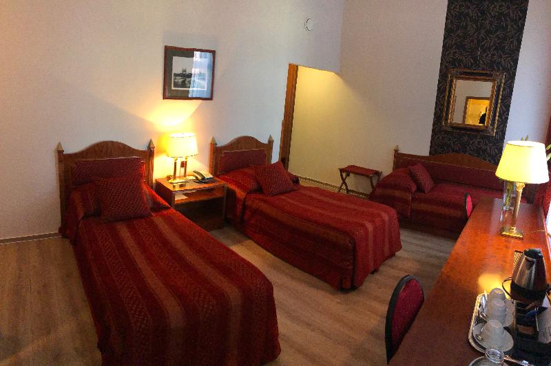 Ariston & Ariston Patio Hotel Prague - Oda