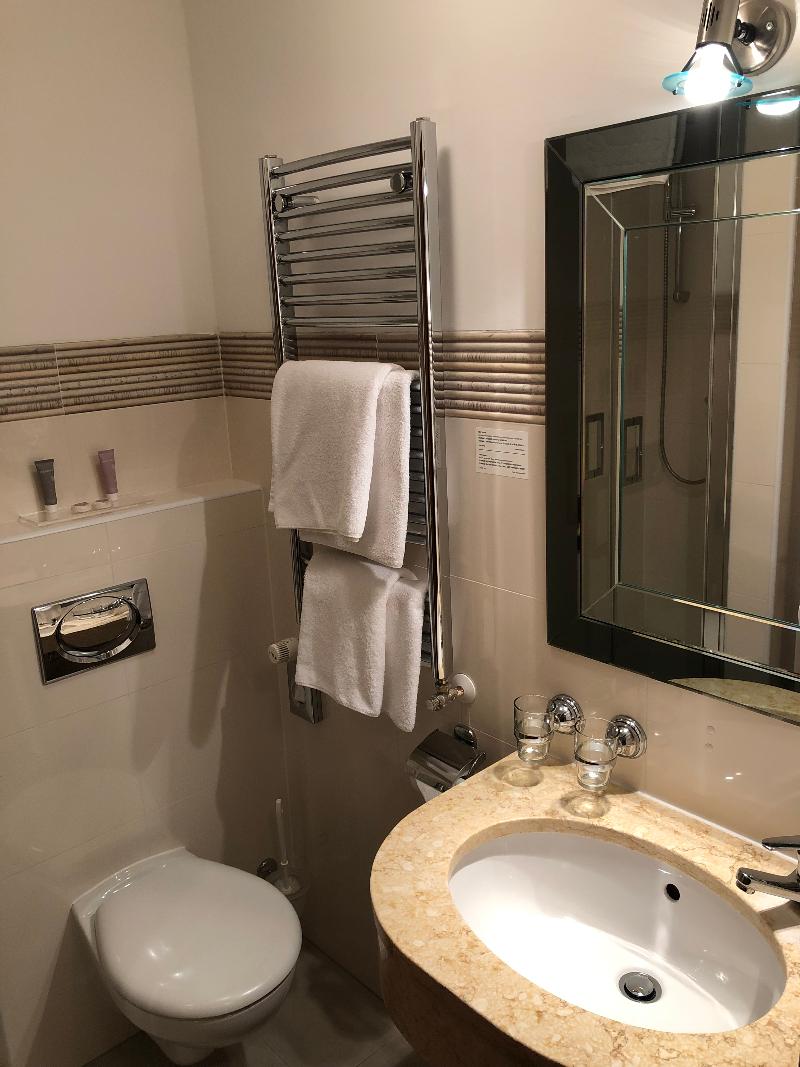 Ariston & Ariston Patio Hotel Prague - Oda